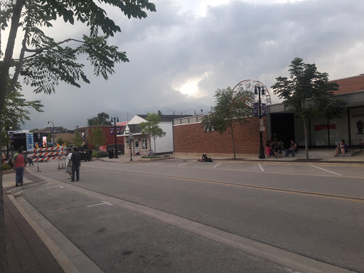 American Restaurant «The House Café», reviews and photos, 263 E Lincoln Hwy, DeKalb, IL 60115, USA