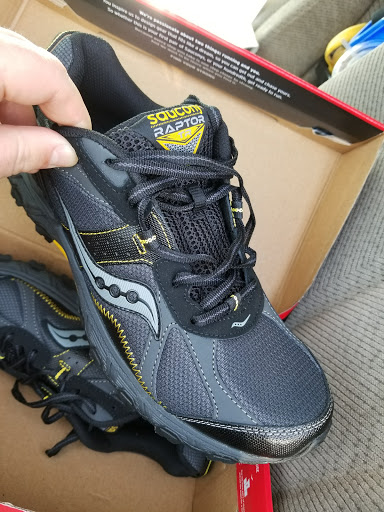 Sporting Goods Store «Big 5 Sporting Goods», reviews and photos, 3970 E Main St, Ventura, CA 93003, USA