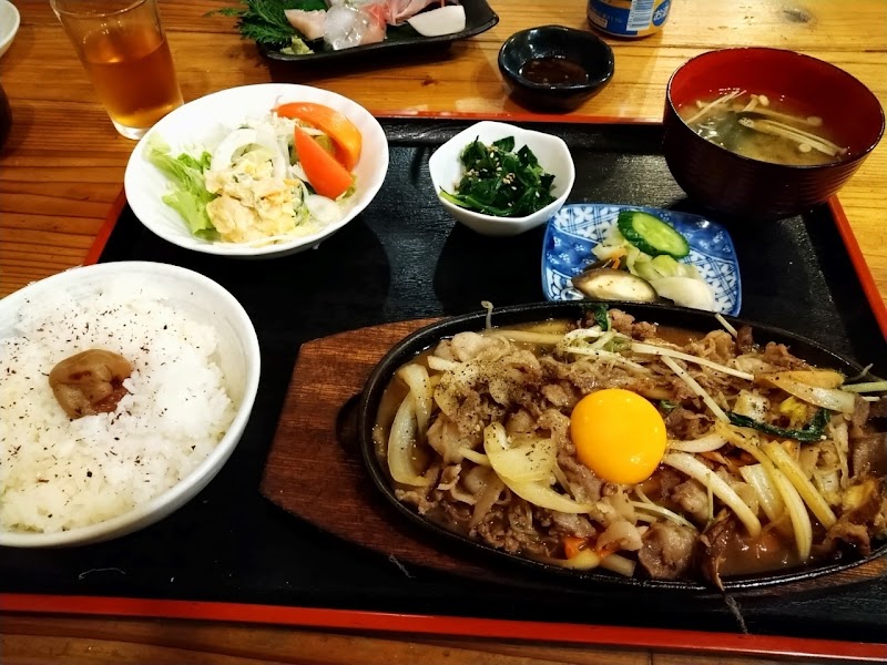 白梅 兵庫県洲本市海岸通 定食屋 レストラン グルコミ