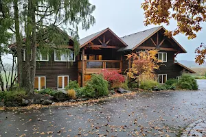 Scholls Valley Lodge image