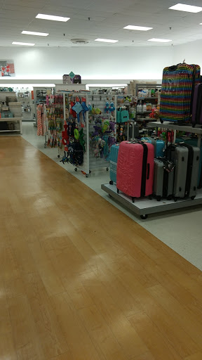 Department Store «Marshalls», reviews and photos, 87 Main St, Stoneham, MA 02180, USA