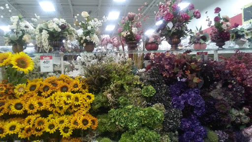 Craft Store «Michaels», reviews and photos, 15228 Summit Ave, Fontana, CA 92336, USA