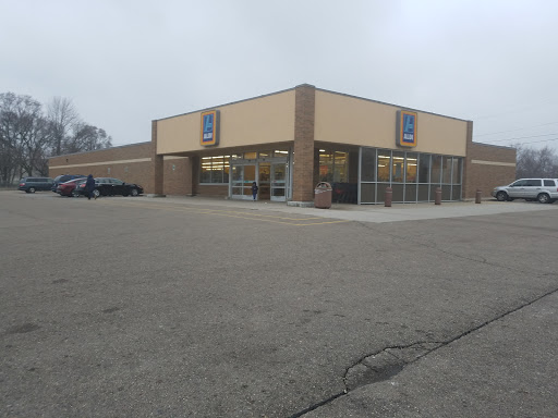 Supermarket «ALDI», reviews and photos, 24130 Van Born Rd, Dearborn Heights, MI 48125, USA