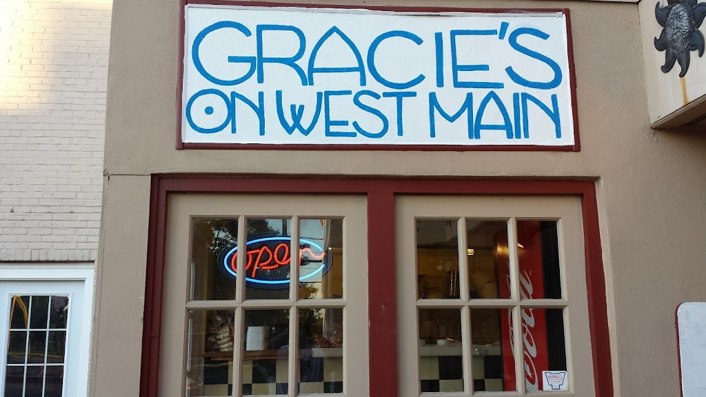 Gracie's On West Main 17540