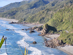 Foto von Punakaiki Beach mit lange, gerade küste