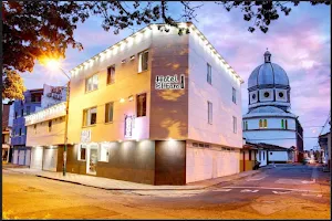 Hotel El Faro Buga image