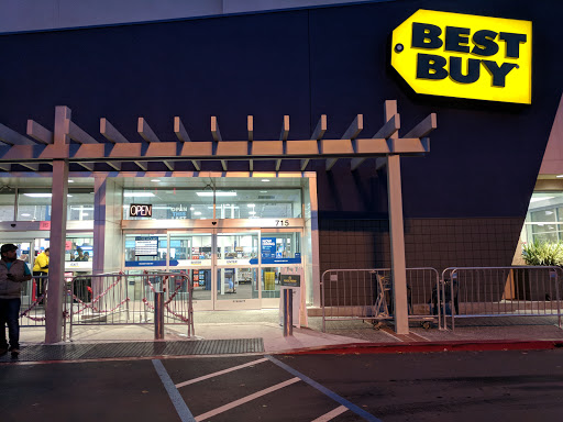 Electronics Store «Best Buy», reviews and photos, 715 E El Camino Real, Mountain View, CA 94040, USA