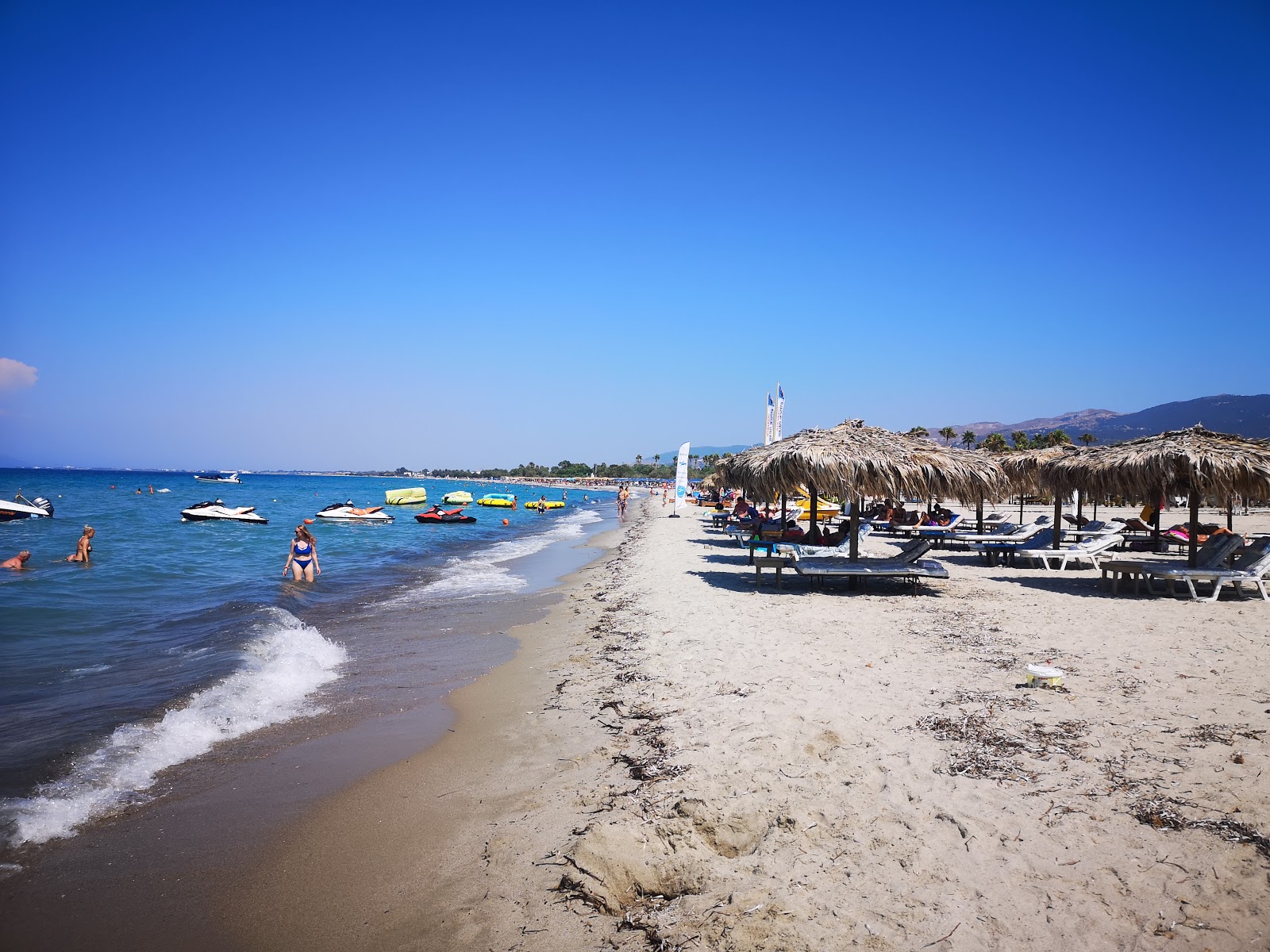 Paralia Tigkaki'in fotoğrafı ve güzel manzarası