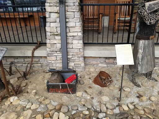 Barbecue Restaurant «Lewis Country Store», reviews and photos, 5106 Old Hickory Blvd, Nashville, TN 37218, USA