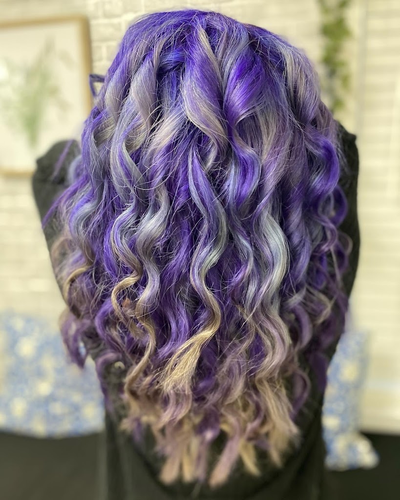 BellaShay Salon 11796