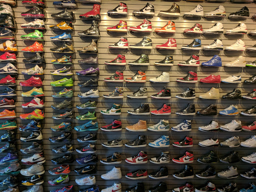 Shoe Store «Flight Club Los Angeles», reviews and photos, 535 N Fairfax Ave, Los Angeles, CA 90036, USA