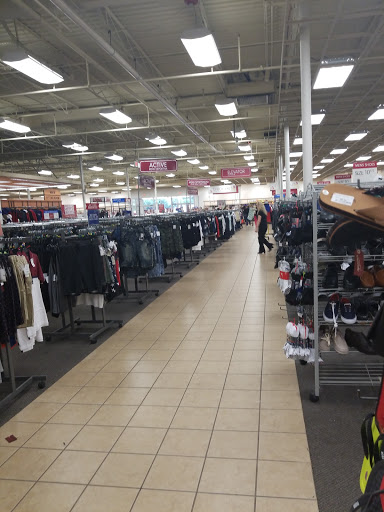 Clothing Store «Burlington Coat Factory», reviews and photos, 1 Padanaram Rd, Danbury, CT 06811, USA