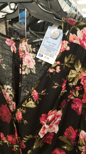 Clothing Store «Ross Dress for Less», reviews and photos, 200 Hamilton Commons, Mays Landing, NJ 08330, USA