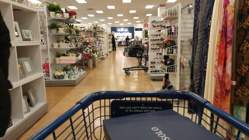 Department Store «Marshalls», reviews and photos, 625 W Edgar Rd, Linden, NJ 07036, USA