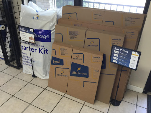 Self-Storage Facility «Life Storage», reviews and photos, 908 Allen Central Dr, Allen, TX 75013, USA