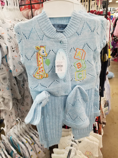 Discount Store «Fallas Discount Stores», reviews and photos, 122 E Olney Ave, Philadelphia, PA 19120, USA