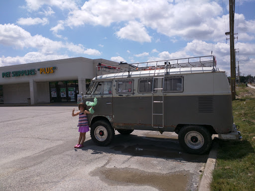 Pet Supply Store «Pet Supplies Plus», reviews and photos, 1150 N Court St #2A, Medina, OH 44256, USA