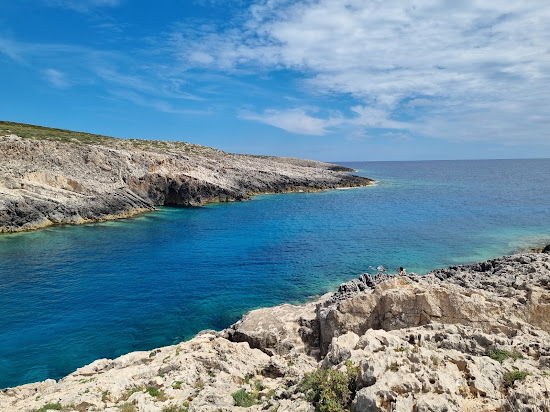 Porto Roxa Beach