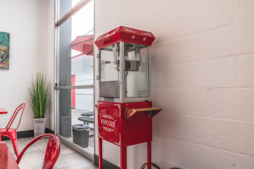 Used Car Dealer «Anaheim Pre-Owned Cars», reviews and photos, 2223 E Katella Ave b, Anaheim, CA 92806, USA