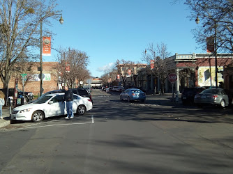 Railroad Square Historic District