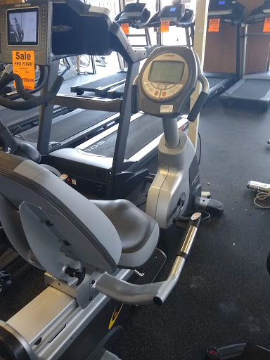 Sporting Goods Store «Play It Again Sports - Phoenix», reviews and photos, 3143 E Greenway Road, Phoenix, AZ 85032, USA