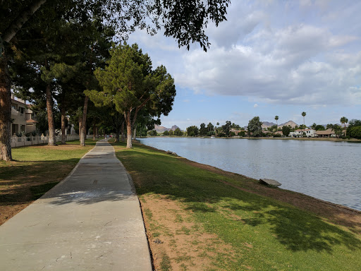 Shopping Mall «Mercado Del Lago Mall», reviews and photos, 8320 N Hayden Rd, Scottsdale, AZ 85258, USA