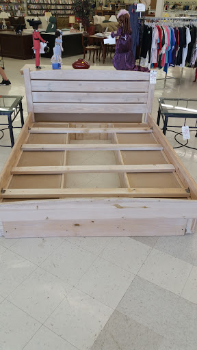 Thrift Store «The Salvation Army Family Store», reviews and photos