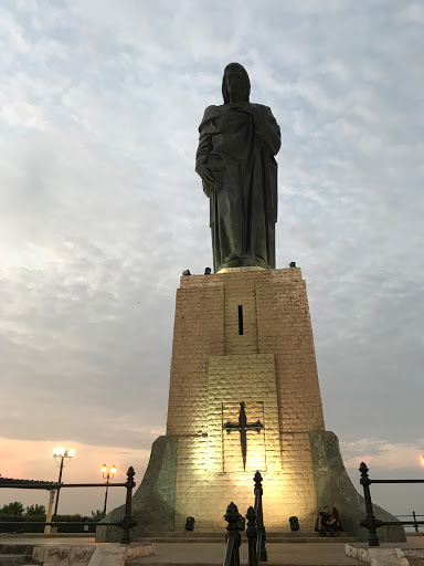 Monumento Sagrado Corazon de Jesus, Guayaquil.