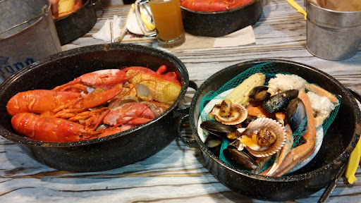 Shopping Mall «Hazard Center», reviews and photos, 7610 Hazard Center Dr, San Diego, CA 92108, USA