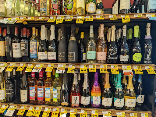 Grocery Store «Ingles Markets», reviews and photos, 194 at Vale Rd, Newland, NC 28657, USA