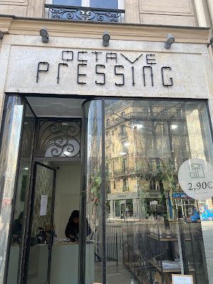 Chez Octave Pressing à Paris