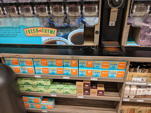 Grocery Store «Fresh Thyme Farmers Market- Lafayette», reviews and photos, 220 S Creasy Ln, Lafayette, IN 47905, USA
