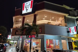 KFC Taman Sri Manja Square 2 image