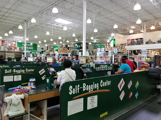 Home Improvement Store «Menards», reviews and photos, 12701 Middlebelt Rd, Livonia, MI 48150, USA