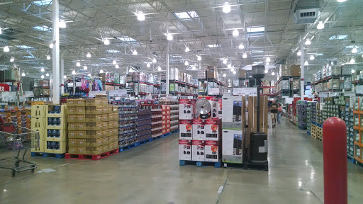 Warehouse store «Costco Wholesale», reviews and photos, 27118 Gratiot Ave, Roseville, MI 48066, USA