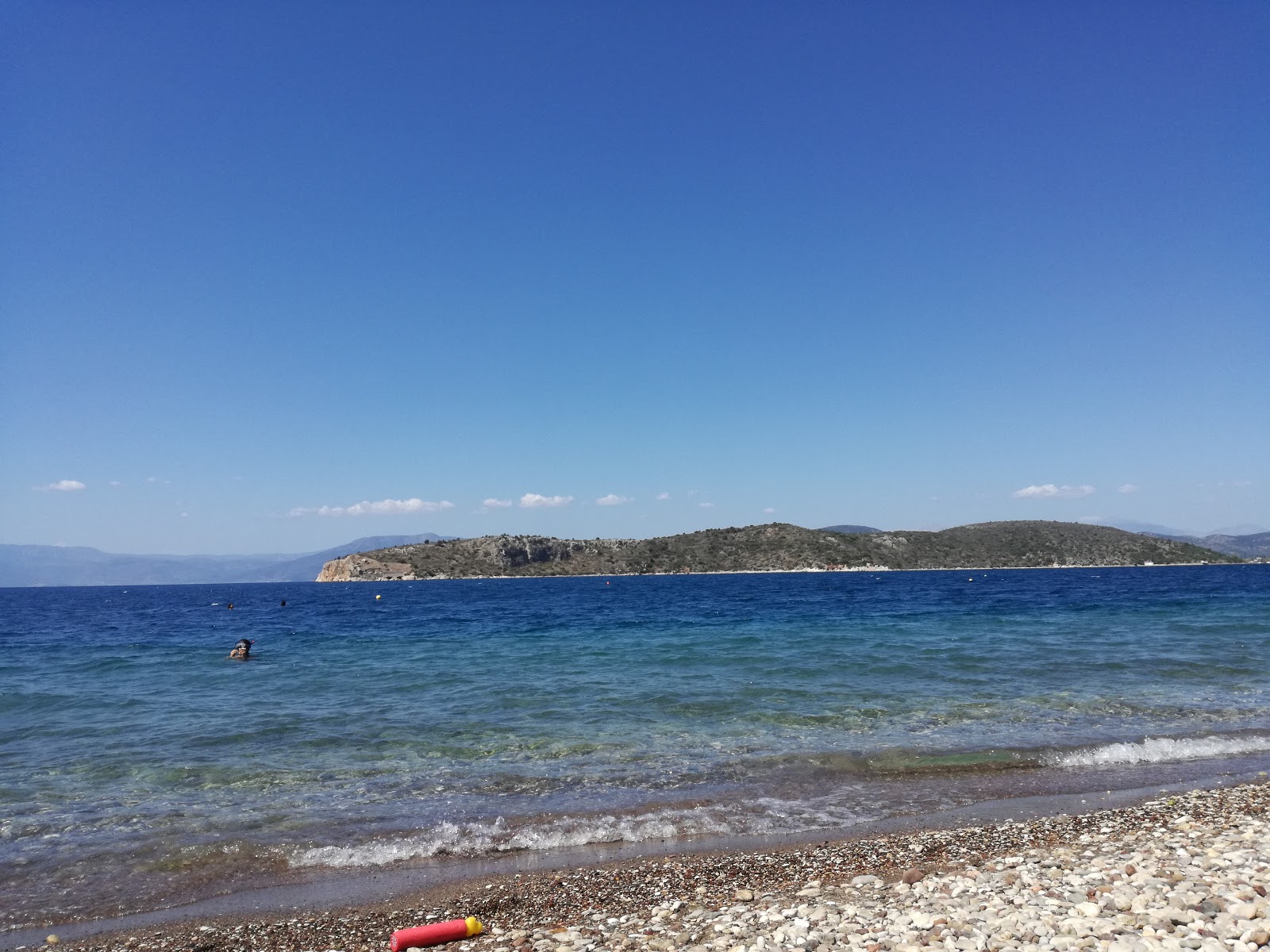 Paralia Kantias'in fotoğrafı çok temiz temizlik seviyesi ile