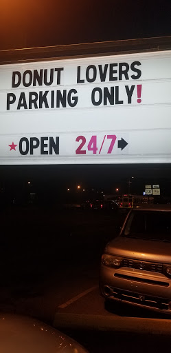 Donut Shop «Donut Country», reviews and photos, 1311 Memorial Blvd, Murfreesboro, TN 37129, USA