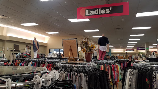 Thrift Store «Discover Goodwill Woodland Park Retail Center», reviews and photos, 101 Paradise Lodge Ln, Woodland Park, CO 80863, USA