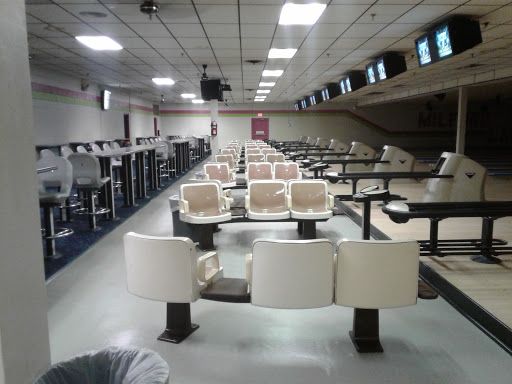 Bowling Alley «Milford Bowling Lanes Inc», reviews and photos, 809 Dupont Blvd, Milford, DE 19963, USA