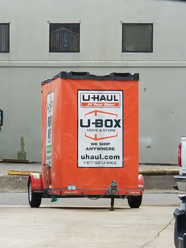 Truck Rental Agency «U-Haul Moving & Storage at Downtown», reviews and photos, 1301 Monticello Ave, Norfolk, VA 23510, USA