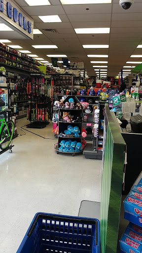 Sporting Goods Store «Big 5 Sporting Goods - Pico Rivera», reviews and photos, 9426 Whittier Blvd, Pico Rivera, CA 90660, USA