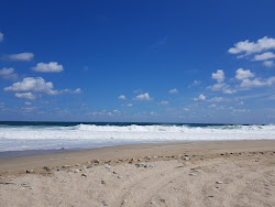 Uljinitis Jeon Beach'in fotoğrafı düz ve uzun ile birlikte