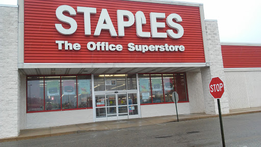 Office Supply Store «Staples», reviews and photos, 3600 Commerce Dr, Warsaw, IN 46580, USA