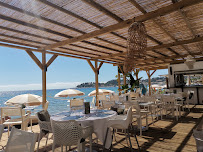 Atmosphère du Restaurant italien Bellini à la plage à Cavalaire-sur-Mer - n°5