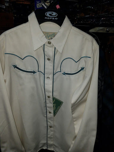 Western Apparel Store «Country General Store», reviews and photos, 6279 Van Nuys Blvd, Van Nuys, CA 91401, USA