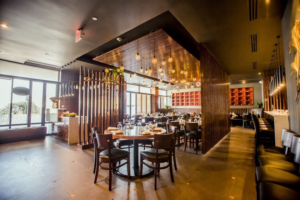 Ginkgo Sichuan Cuisine 06824