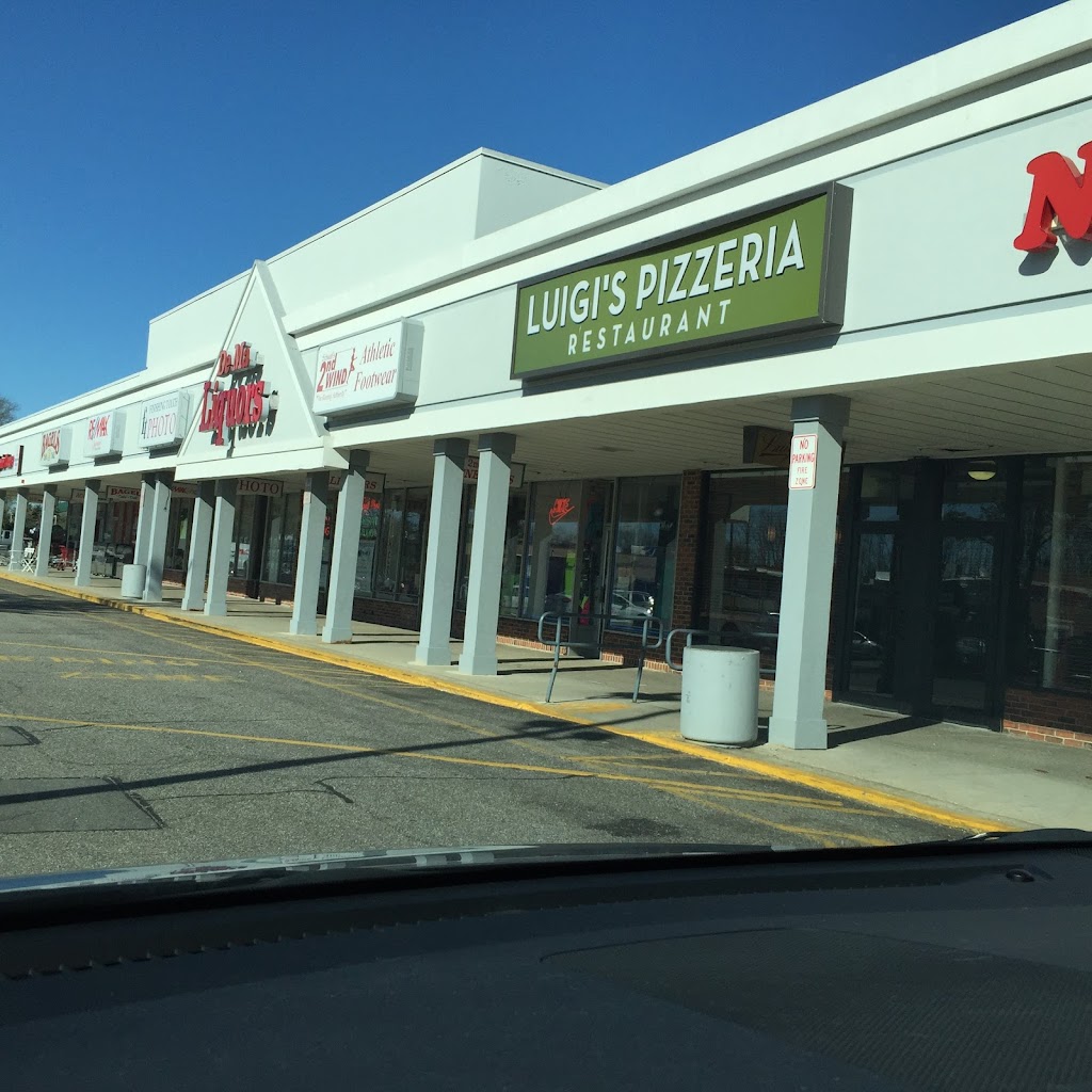 Luigi's Pizzeria 11733