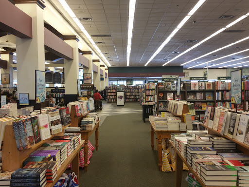 Book Store «Barnes & Noble», reviews and photos, 3600 Stevens Creek Blvd, San Jose, CA 95117, USA