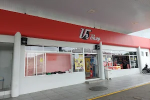V8 Shop - Posto Vianinho image