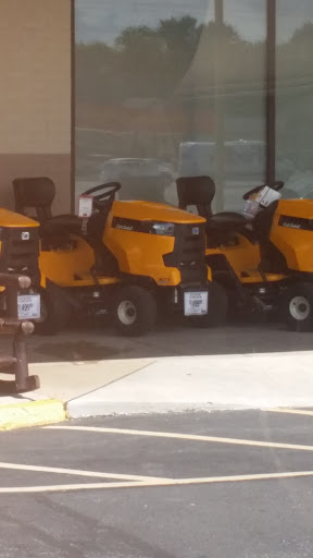 Home Improvement Store «Tractor Supply Co.», reviews and photos, 1503 E Main St, Waynesboro, PA 17268, USA